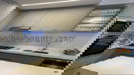 Apartamento de lujo en Jurere, a 100 metros del mar.