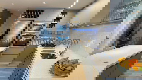 Apartamento de lujo en Jurere, a 100 metros del mar.