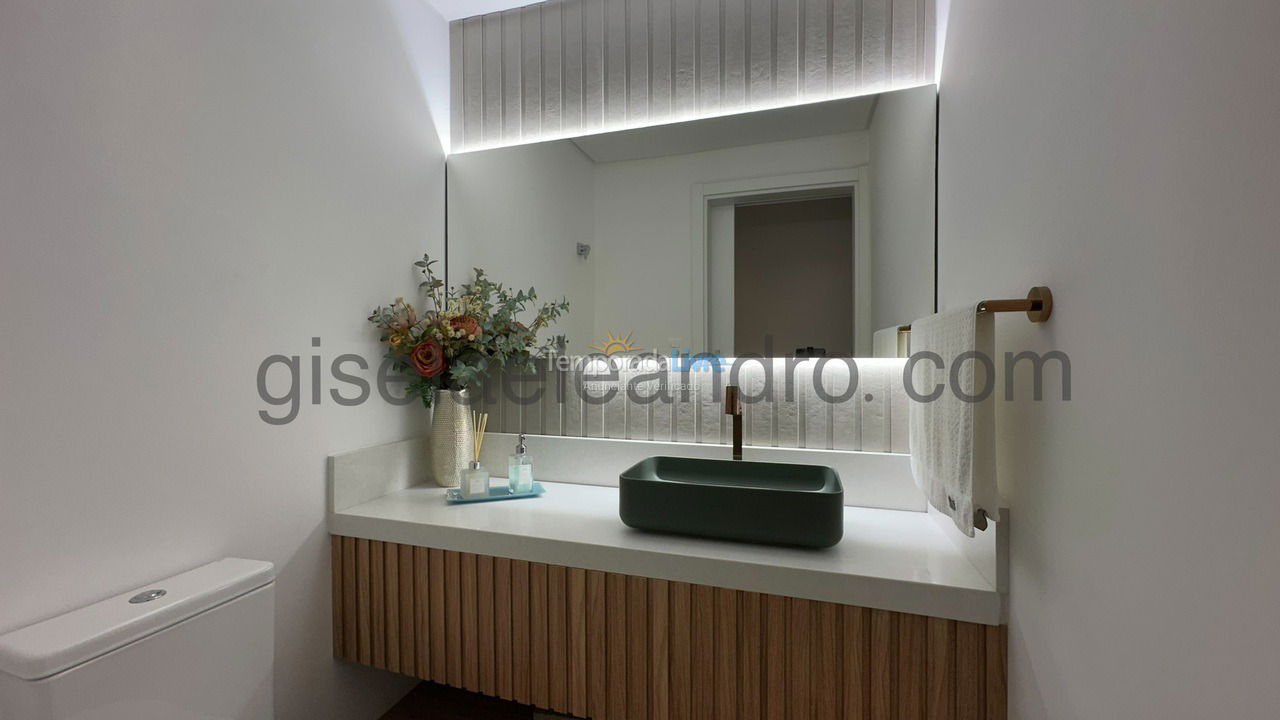 Apartamento para alquiler de vacaciones em Florianopolis (Jurerê Internacional)