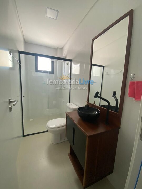Apartamento para aluguel de temporada em Bombinhas (Canto Grande)