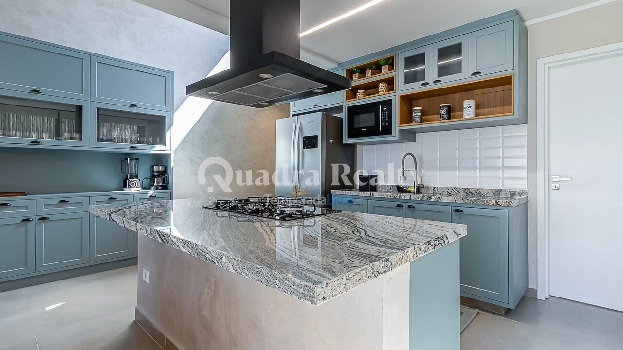 Casa para alquiler de vacaciones em São Sebastião (Camburi)