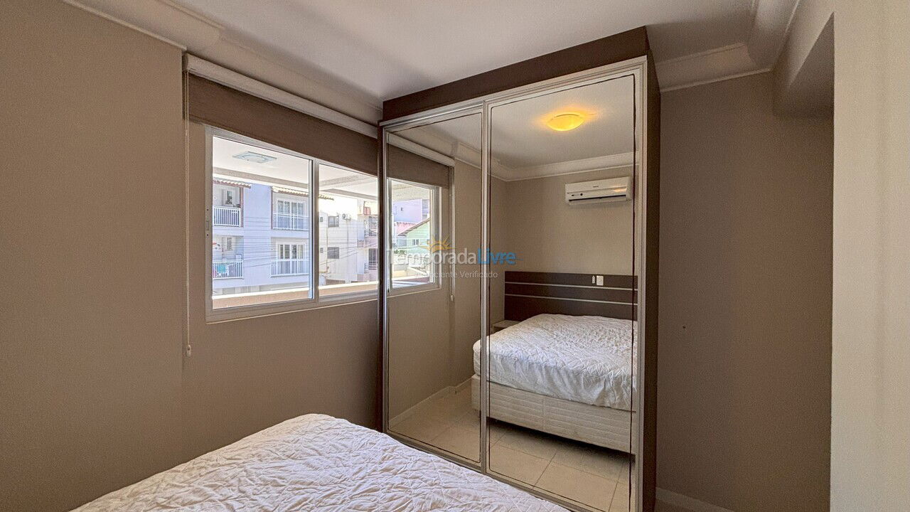 Apartamento para alquiler de vacaciones em Bombinhas (Praia de Bombas)