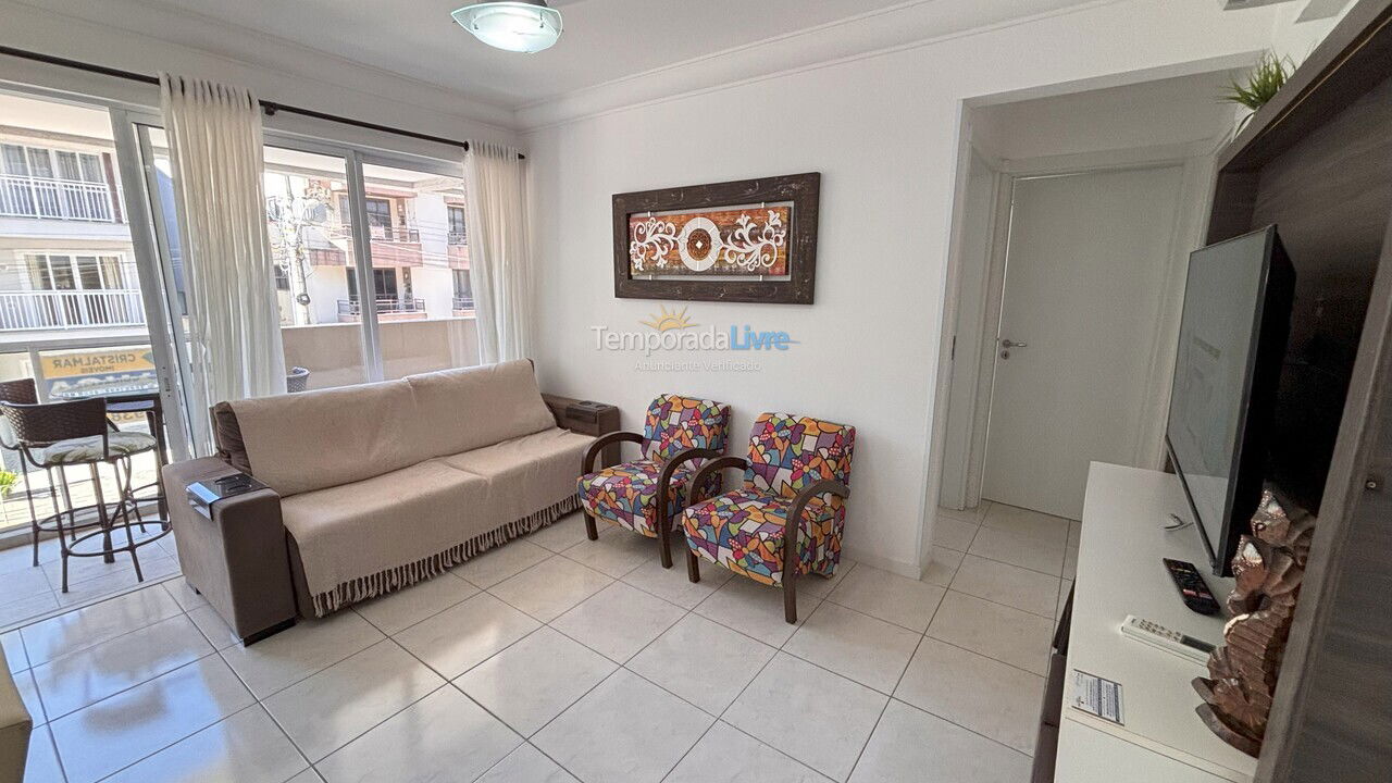 Apartamento para aluguel de temporada em Bombinhas (Praia de Bombas)