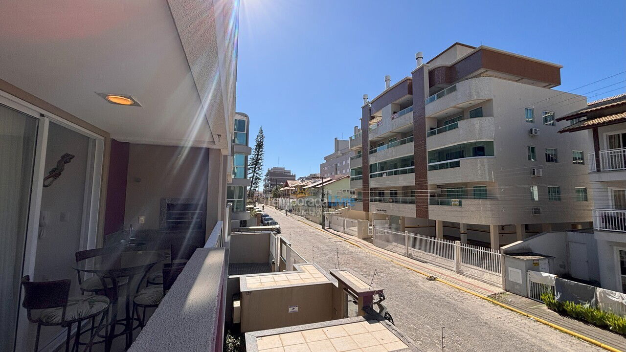 Apartamento para aluguel de temporada em Bombinhas (Praia de Bombas)