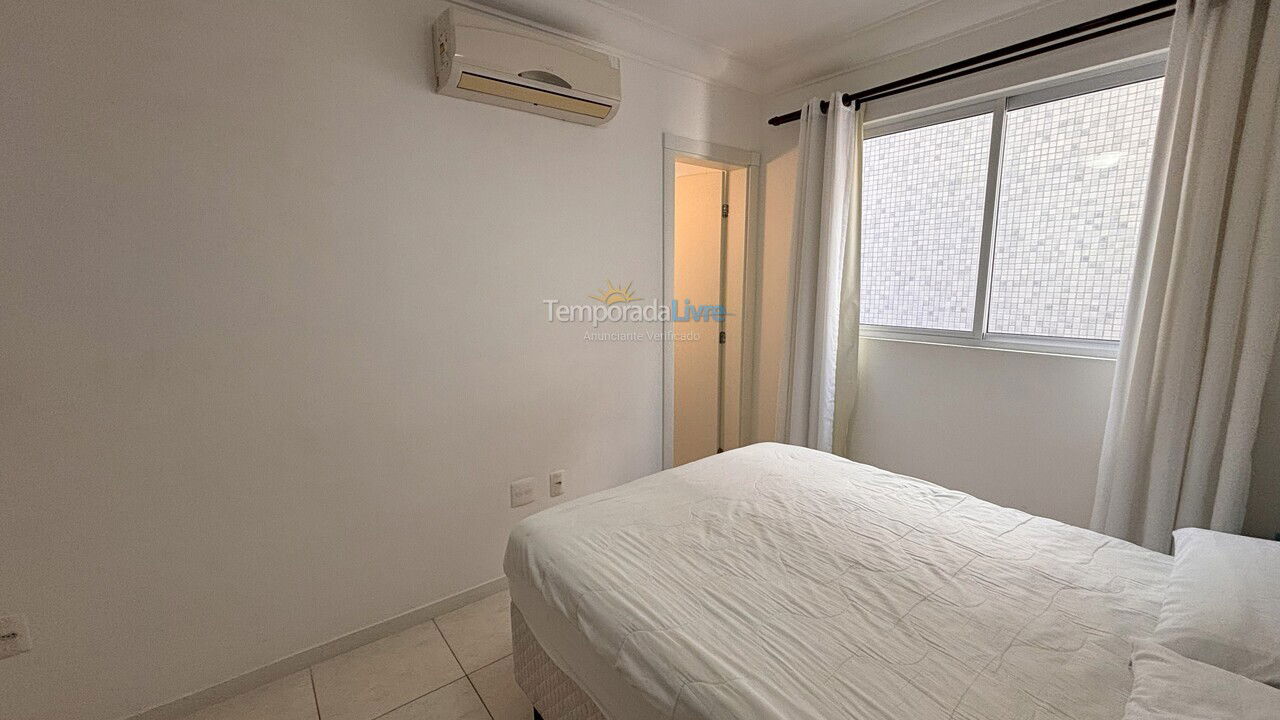 Apartamento para aluguel de temporada em Bombinhas (Praia de Bombas)