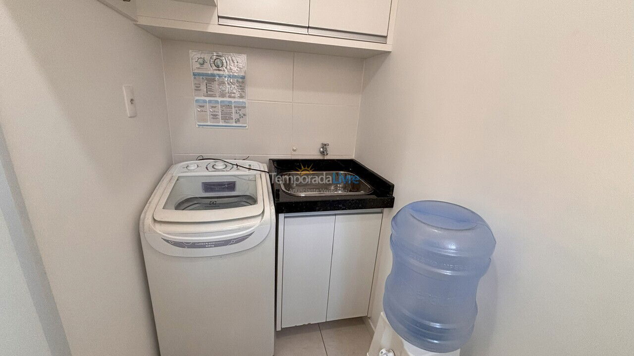 Apartamento para aluguel de temporada em Bombinhas (Praia de Bombas)