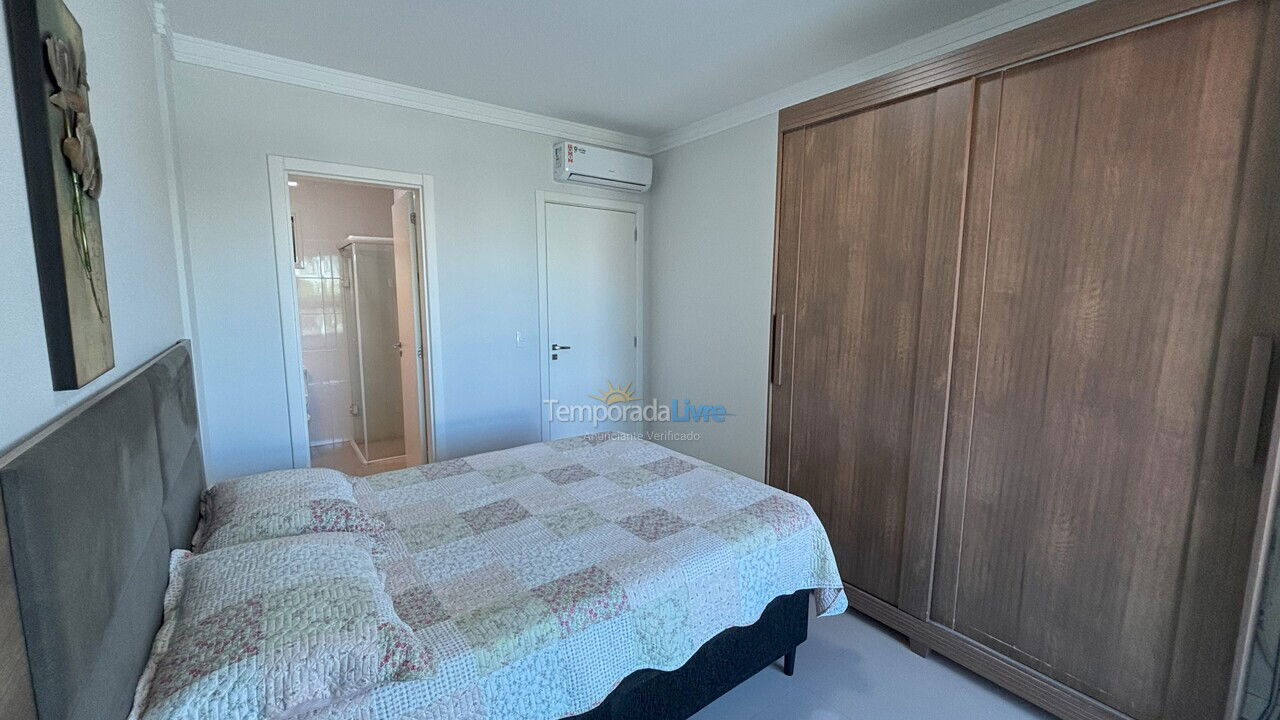 Apartamento para alquiler de vacaciones em Bombinhas (Praia de Bombas)