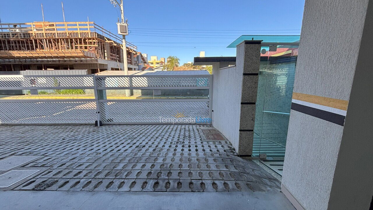 Apartamento para alquiler de vacaciones em Bombinhas (Praia de Bombas)