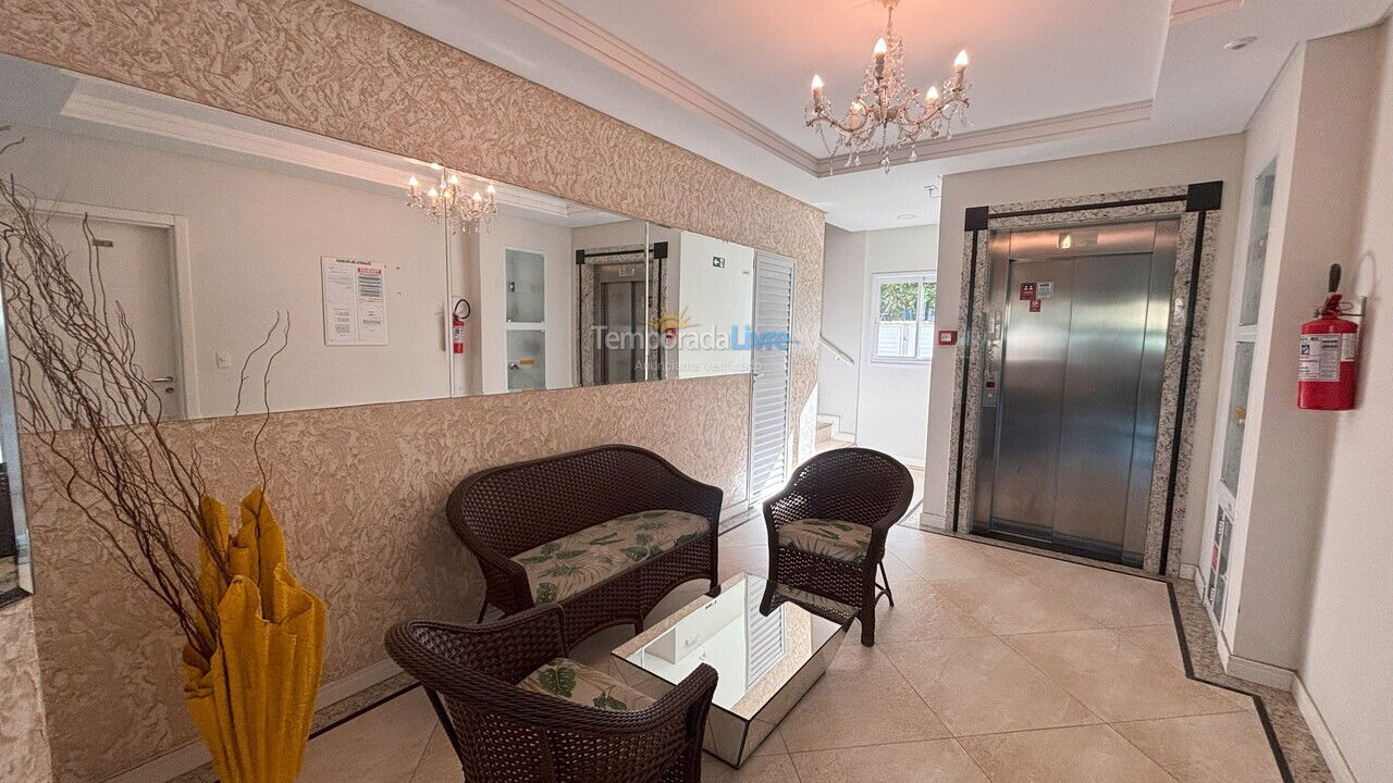 Apartamento para alquiler de vacaciones em Bombinhas (Praia de Bombas)