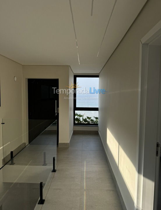 Casa para aluguel de temporada em São Sebastião (Maresias)