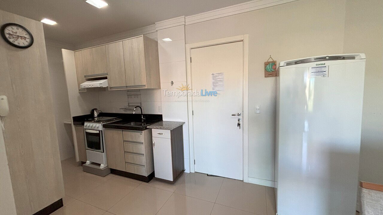 Apartment for vacation rental in Bombinhas (Praia de Bombas)