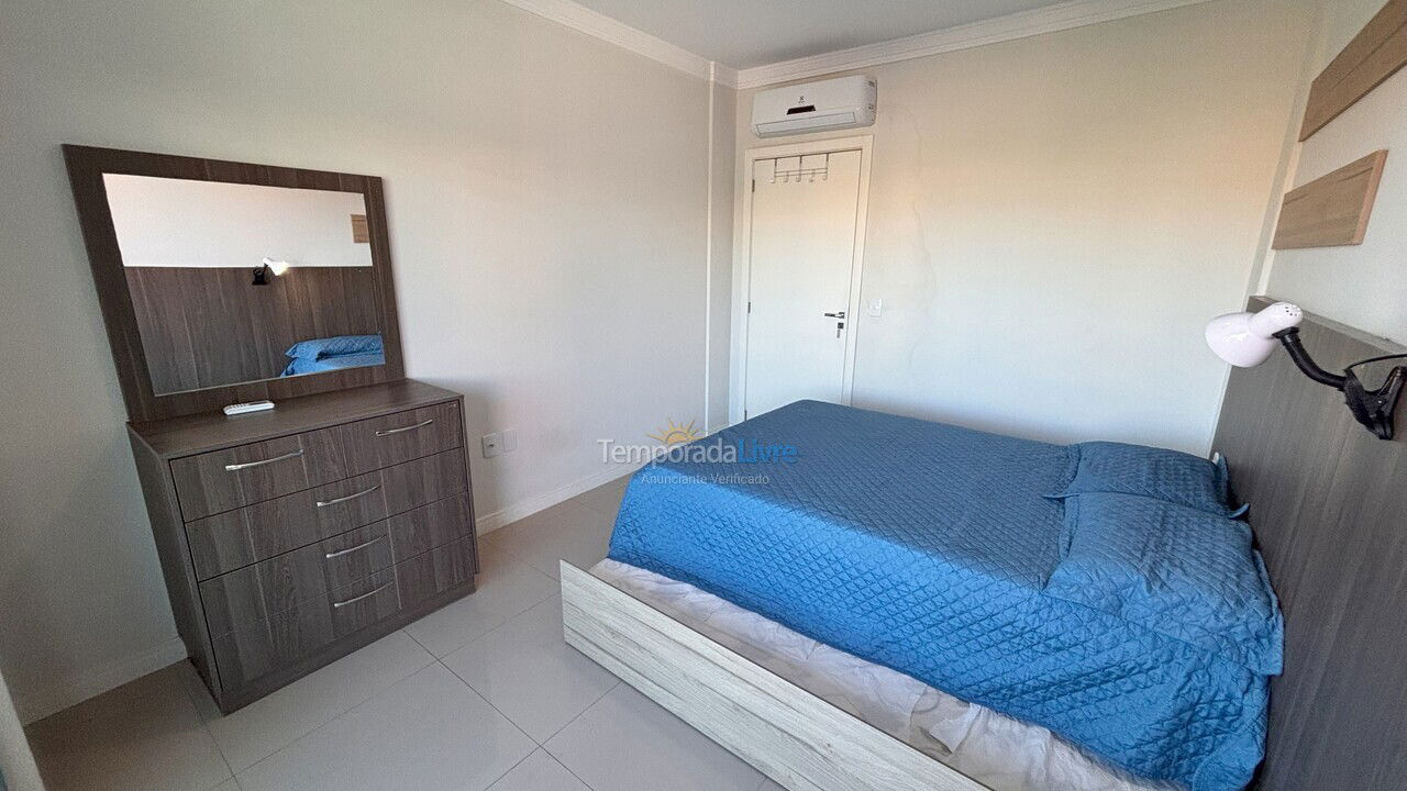 Apartment for vacation rental in Bombinhas (Praia de Bombas)
