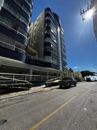 Apartamento para alugar em Itapema - Meia Praia