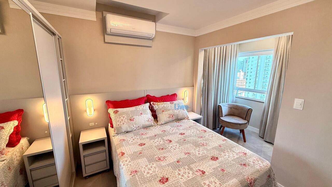Apartamento para aluguel de temporada em Balneário Camboriú (Centro)