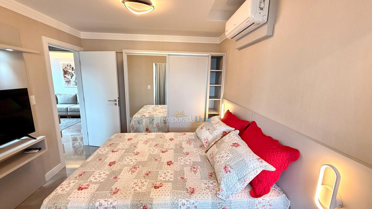 Apartamento para aluguel de temporada em Balneário Camboriú (Centro)