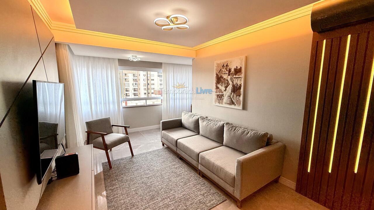 Apartamento para aluguel de temporada em Balneário Camboriú (Centro)