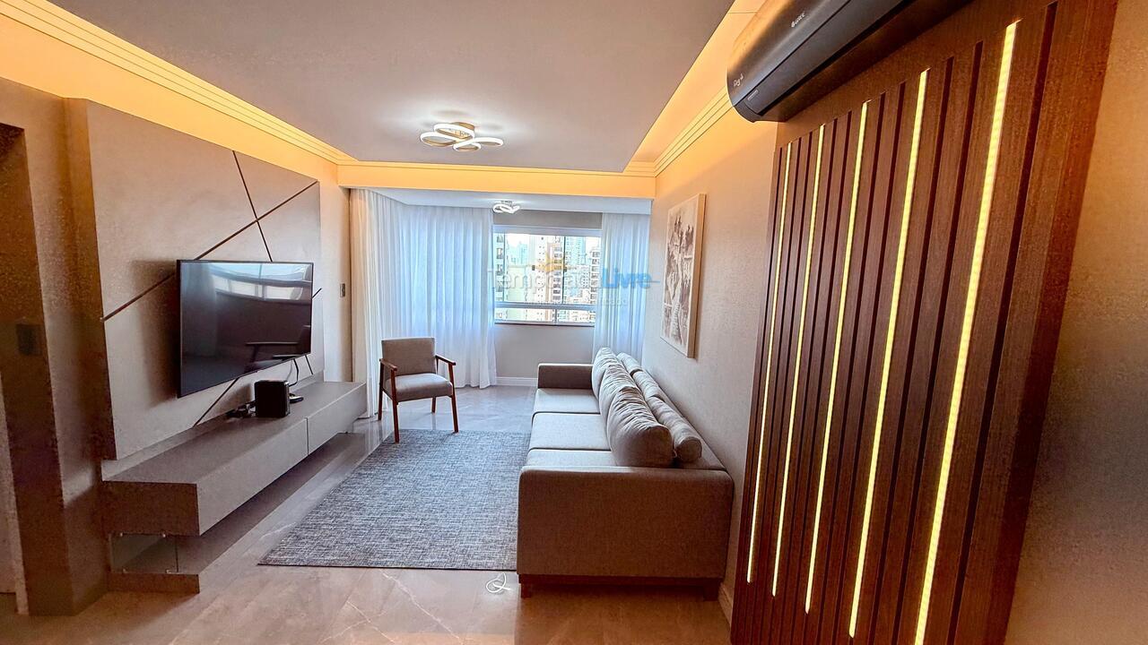 Apartamento para aluguel de temporada em Balneário Camboriú (Centro)