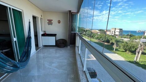 Belíssima Cobertura com vista para o mar em Mariscal