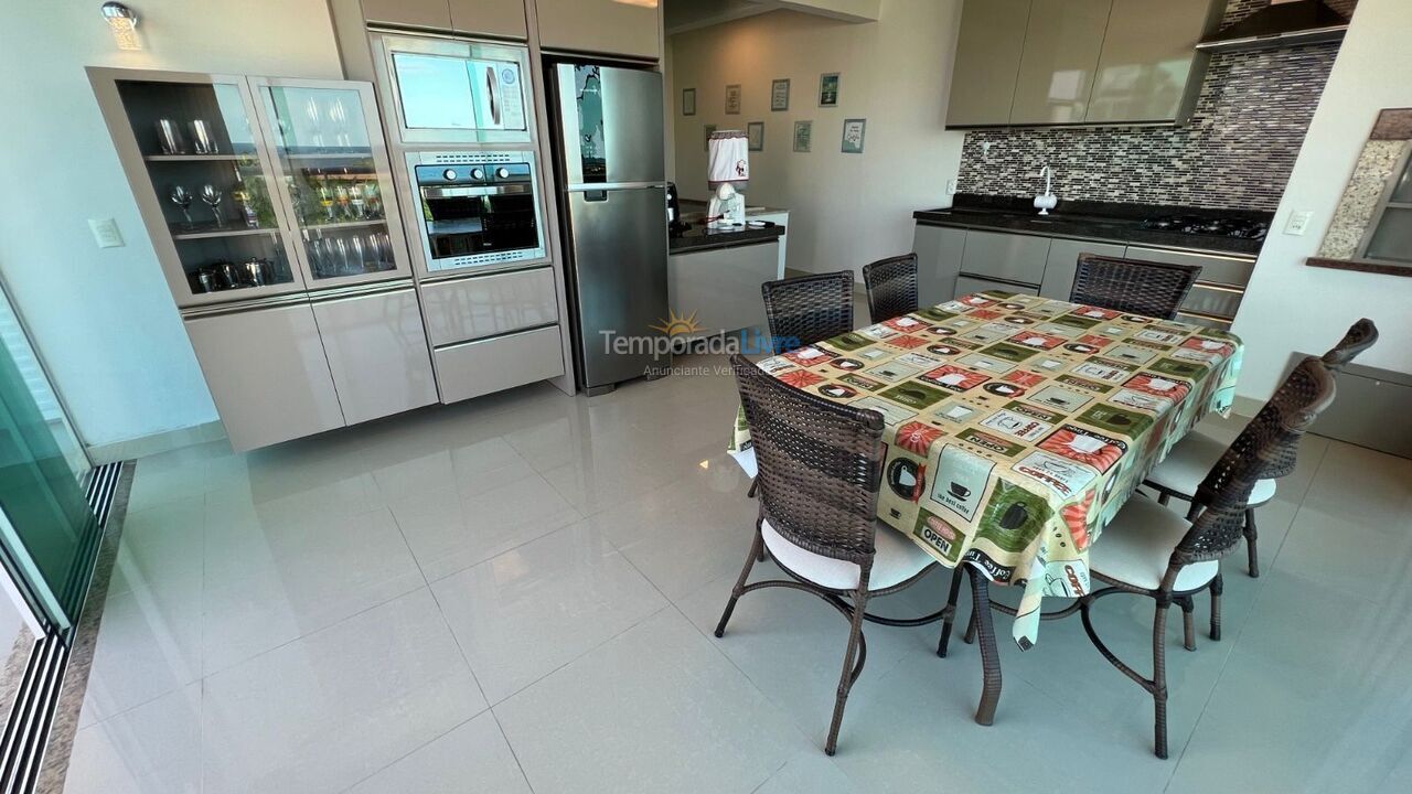 Apartamento para aluguel de temporada em Bombinhas (Mariscal)