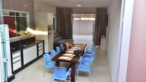 Casa amplia y acogedora a 200m de la playa Mariscal