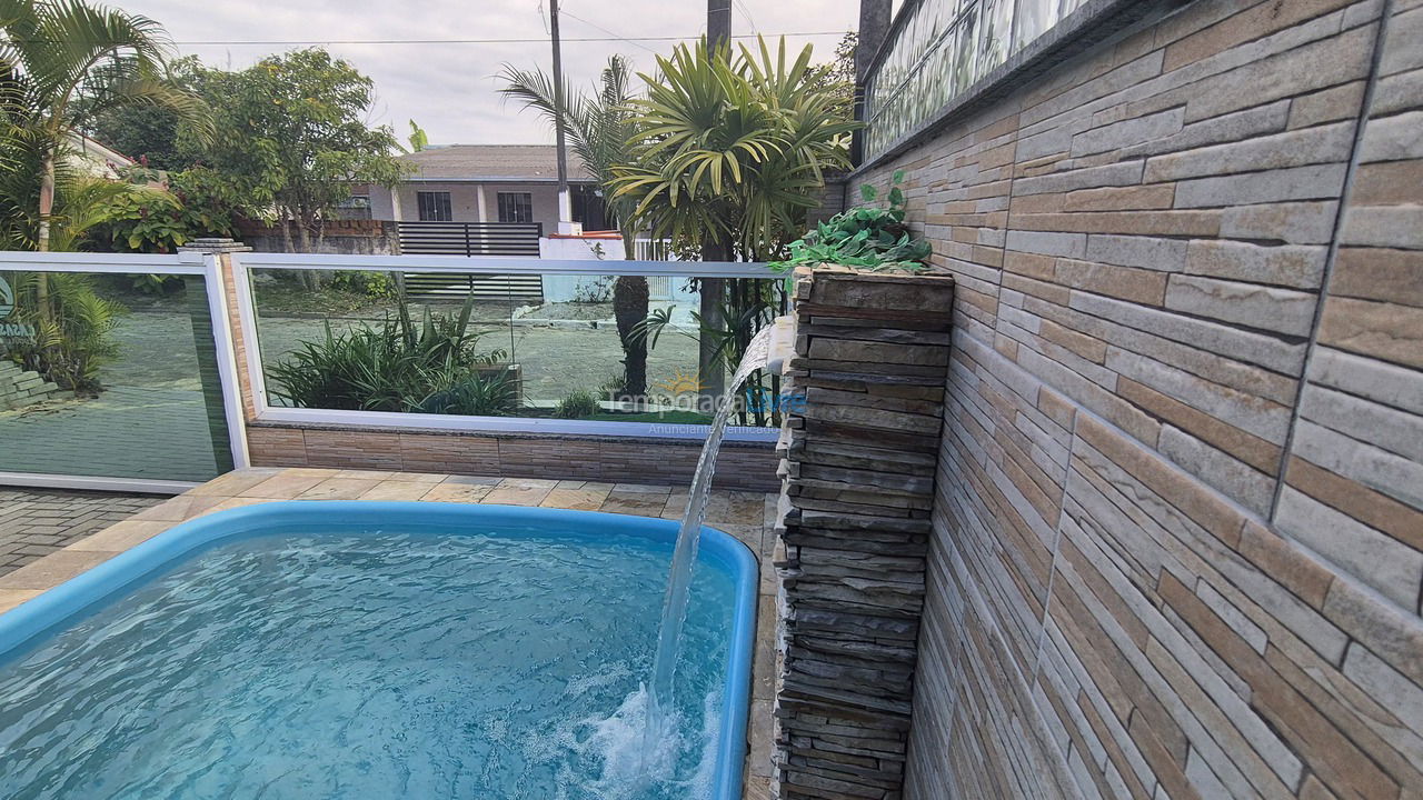 Casa para aluguel de temporada em Pontal do Paraná (Ipanema)