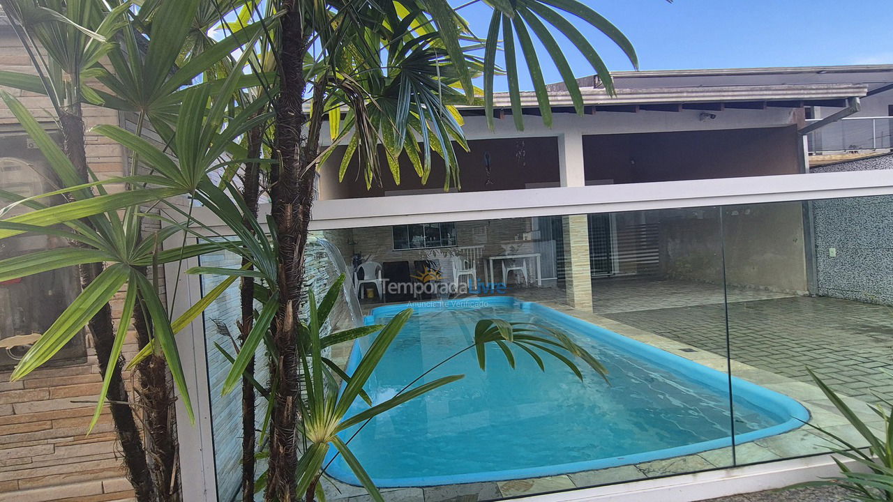 Casa para aluguel de temporada em Pontal do Paraná (Ipanema)