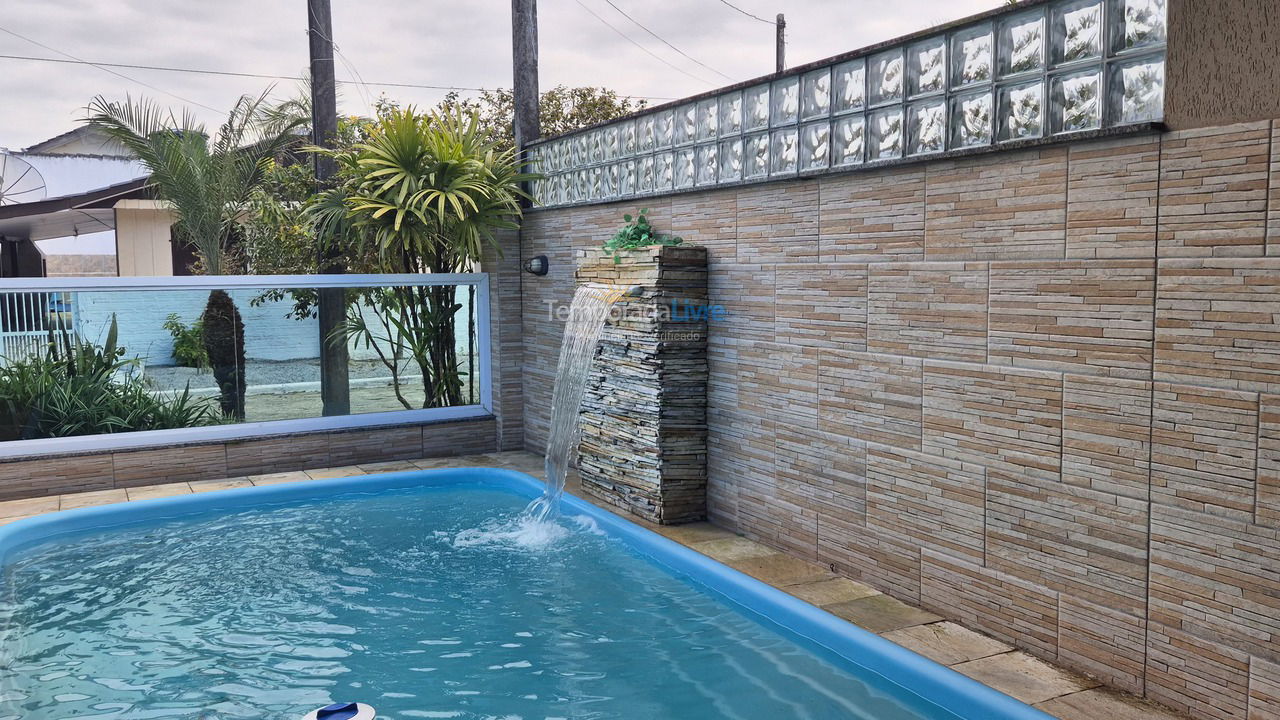 Casa para aluguel de temporada em Pontal do Paraná (Ipanema)
