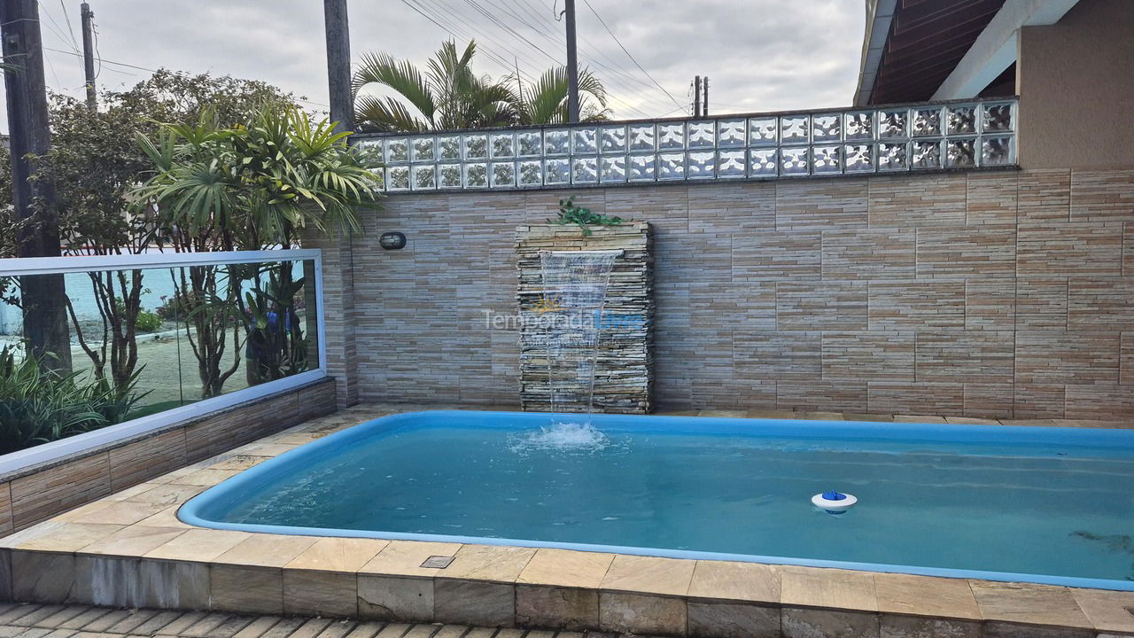 Casa para aluguel de temporada em Pontal do Paraná (Ipanema)