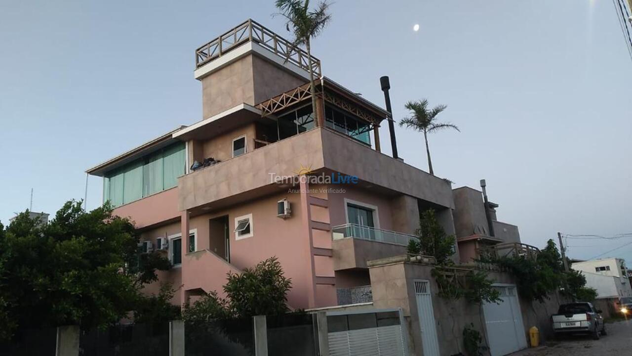 Casa para alquiler de vacaciones em Bombinhas (Mariscal)