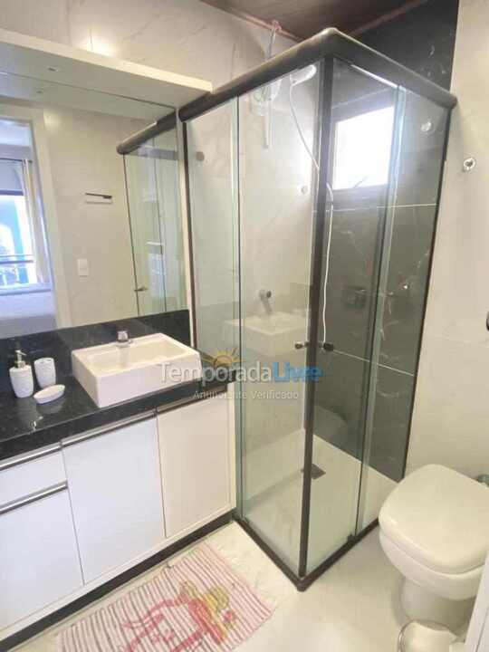 Apartment for vacation rental in Itapema (Meia Praia)