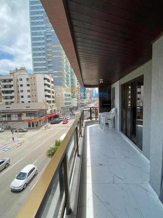 Apartment for vacation rental in Itapema (Meia Praia)