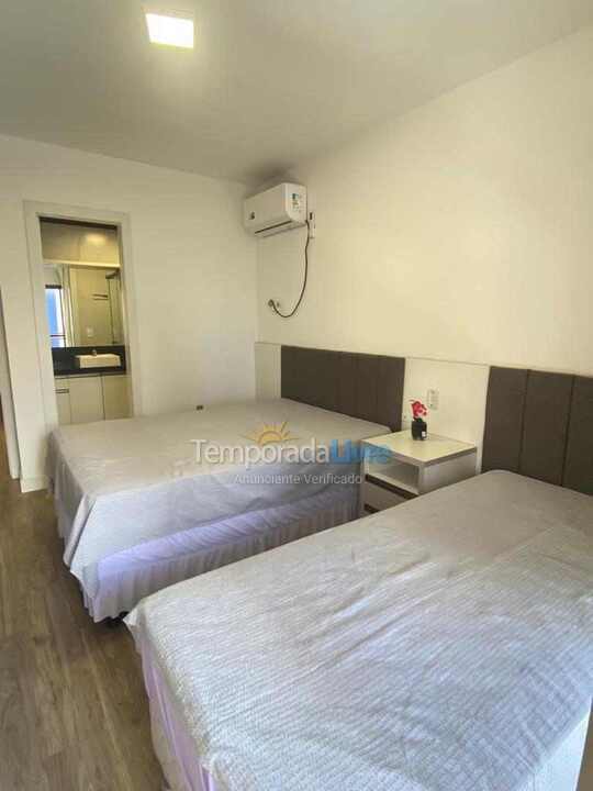 Apartment for vacation rental in Itapema (Meia Praia)