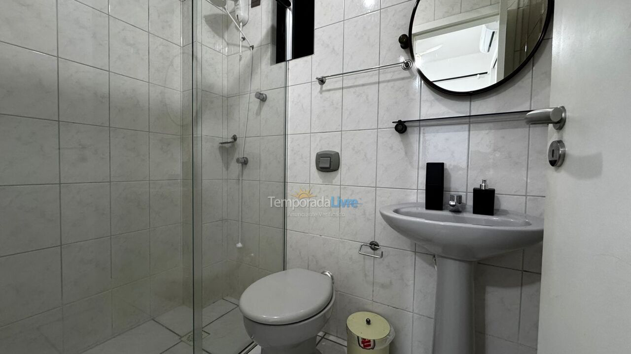 Apartment for vacation rental in Itapema (Meia Praia)