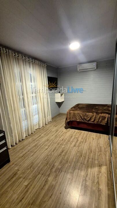 House for vacation rental in Bombinhas (Mariscal)