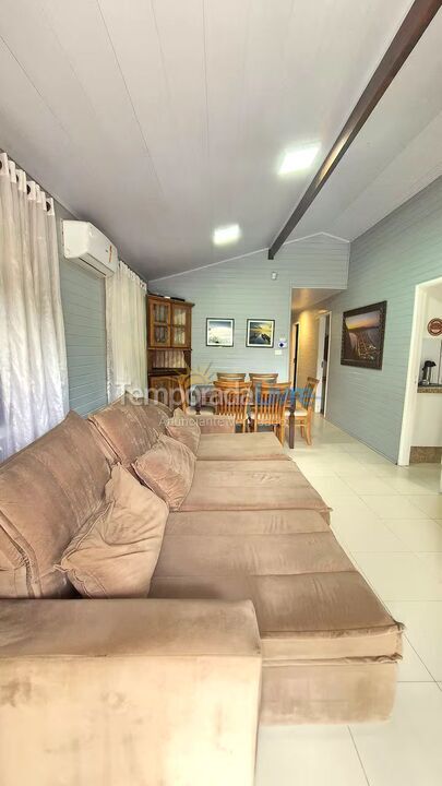 House for vacation rental in Bombinhas (Mariscal)