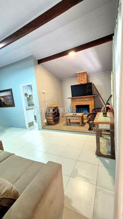 House for vacation rental in Bombinhas (Mariscal)