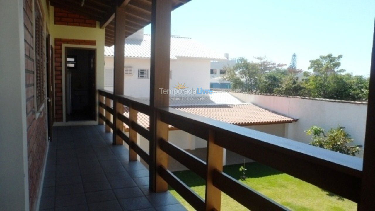 Casa para aluguel de temporada em Florianopolis (Praia dos Ingleses)