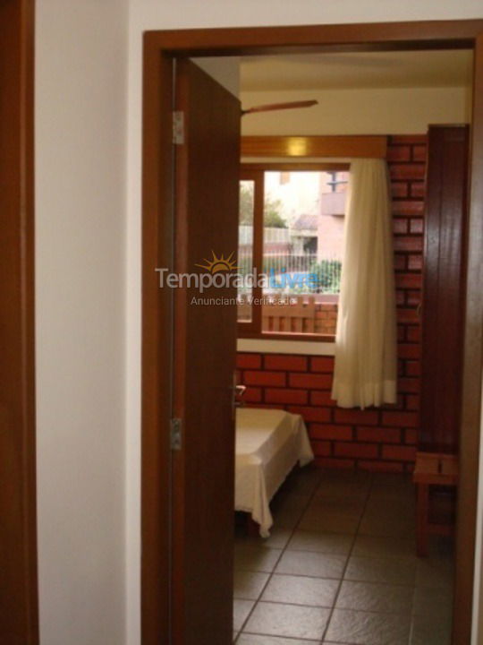 Casa para aluguel de temporada em Florianopolis (Praia dos Ingleses)