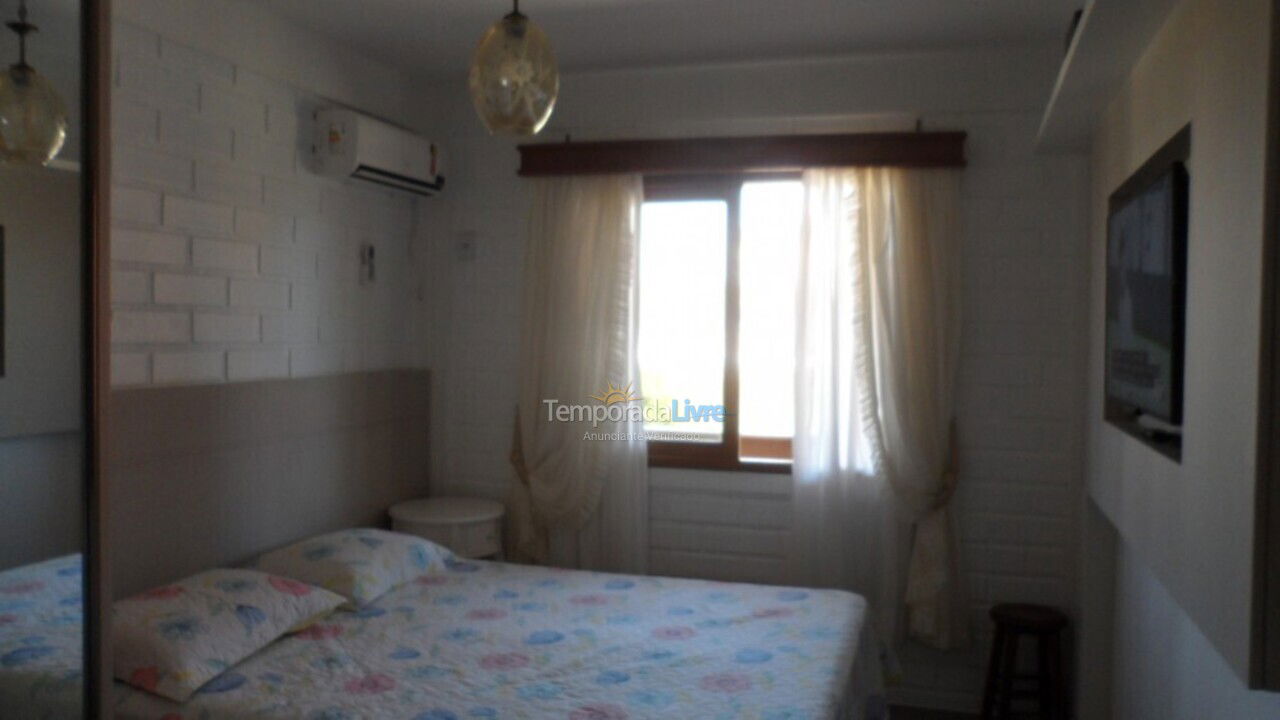 Casa para aluguel de temporada em Florianopolis (Praia dos Ingleses)