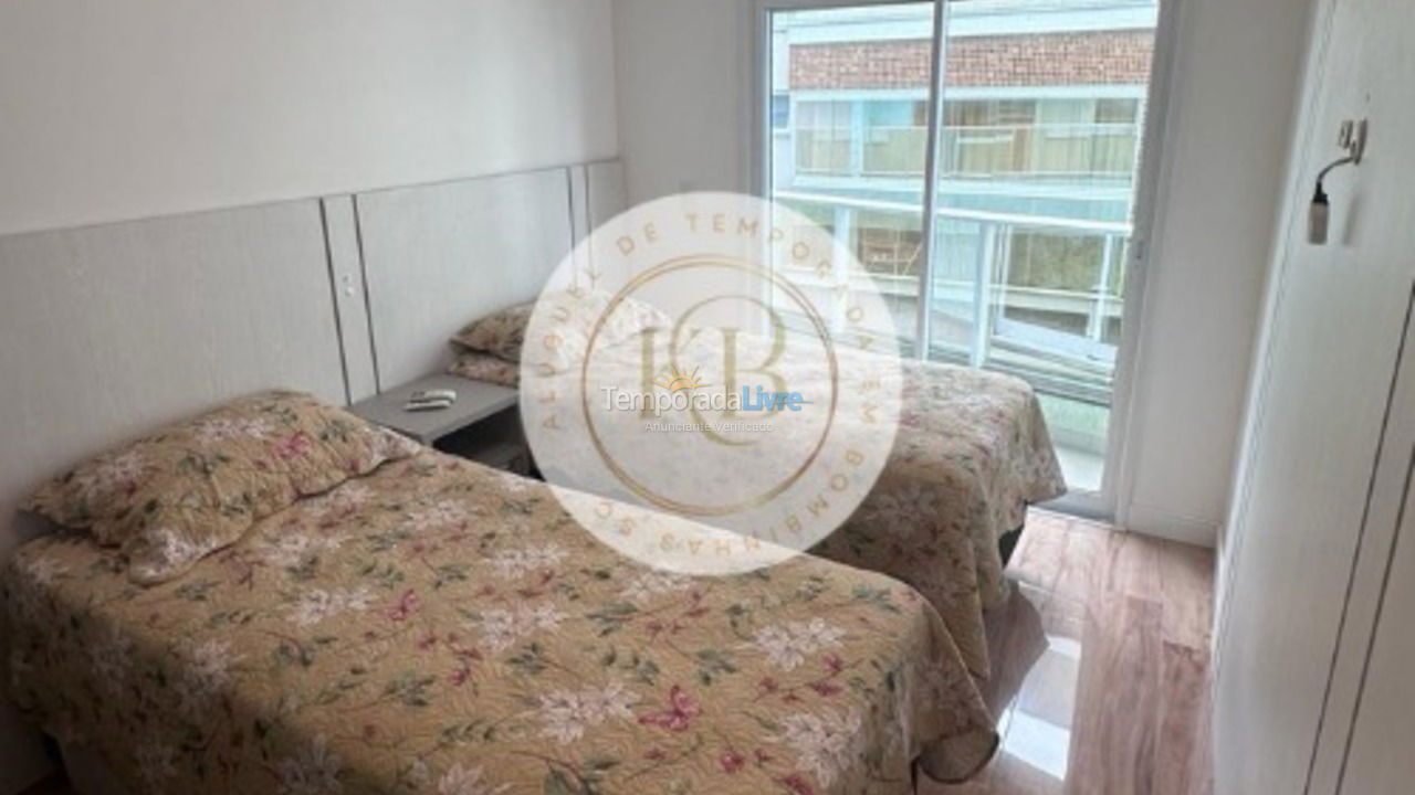 Apartamento para aluguel de temporada em Bombinhas (Canto Grande)