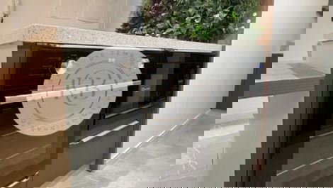 Apartamento em condomínio fechado com piscina