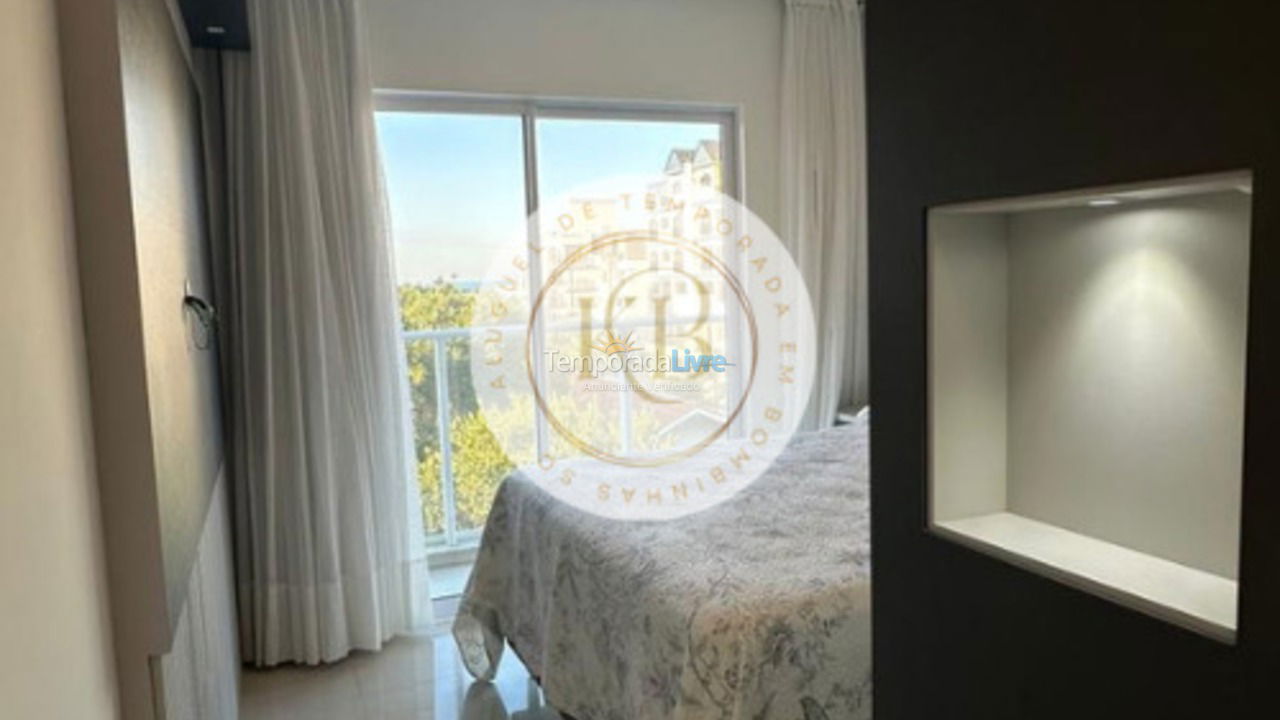 Apartamento para aluguel de temporada em Bombinhas (Canto Grande)