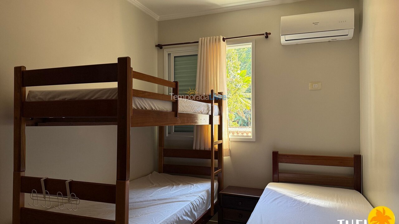 Apartment for vacation rental in Ubatuba (Praia Grande)