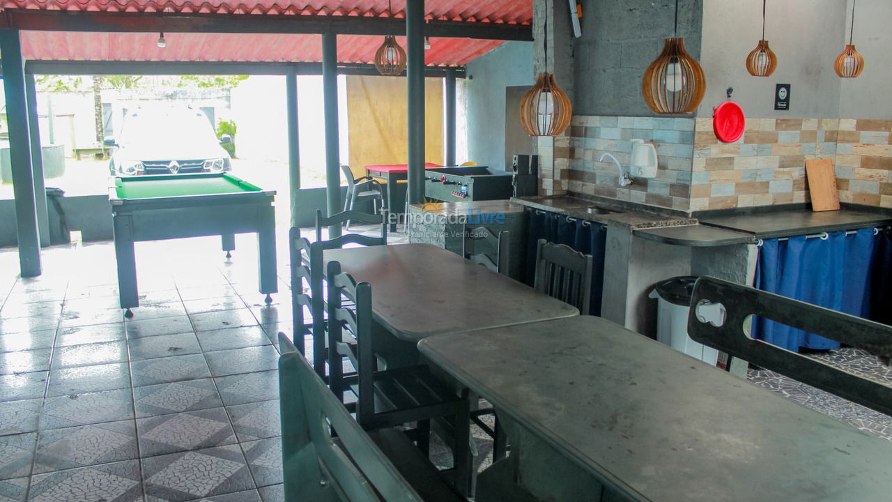 Casa para alquiler de vacaciones em Mongaguá (Agenor de Campos)
