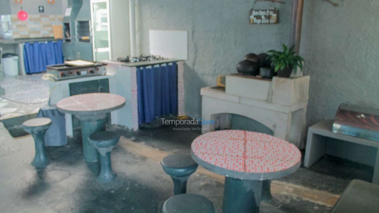 Casa para alquiler de vacaciones em Mongaguá (Agenor de Campos)