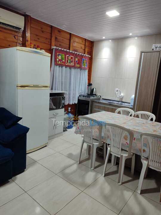 Casa para aluguel de temporada em Barra Velha (Itajuba)