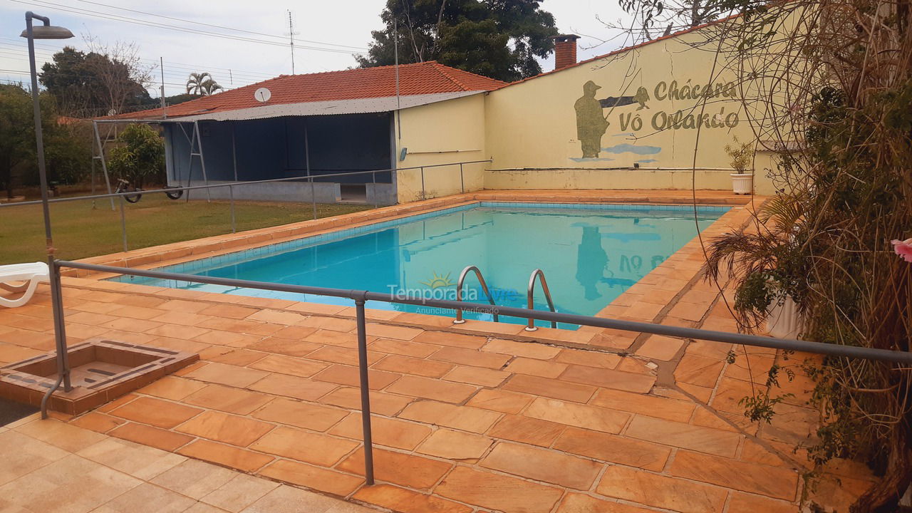 Granja para alquiler de vacaciones em Rio Claro (Alto do Santana)