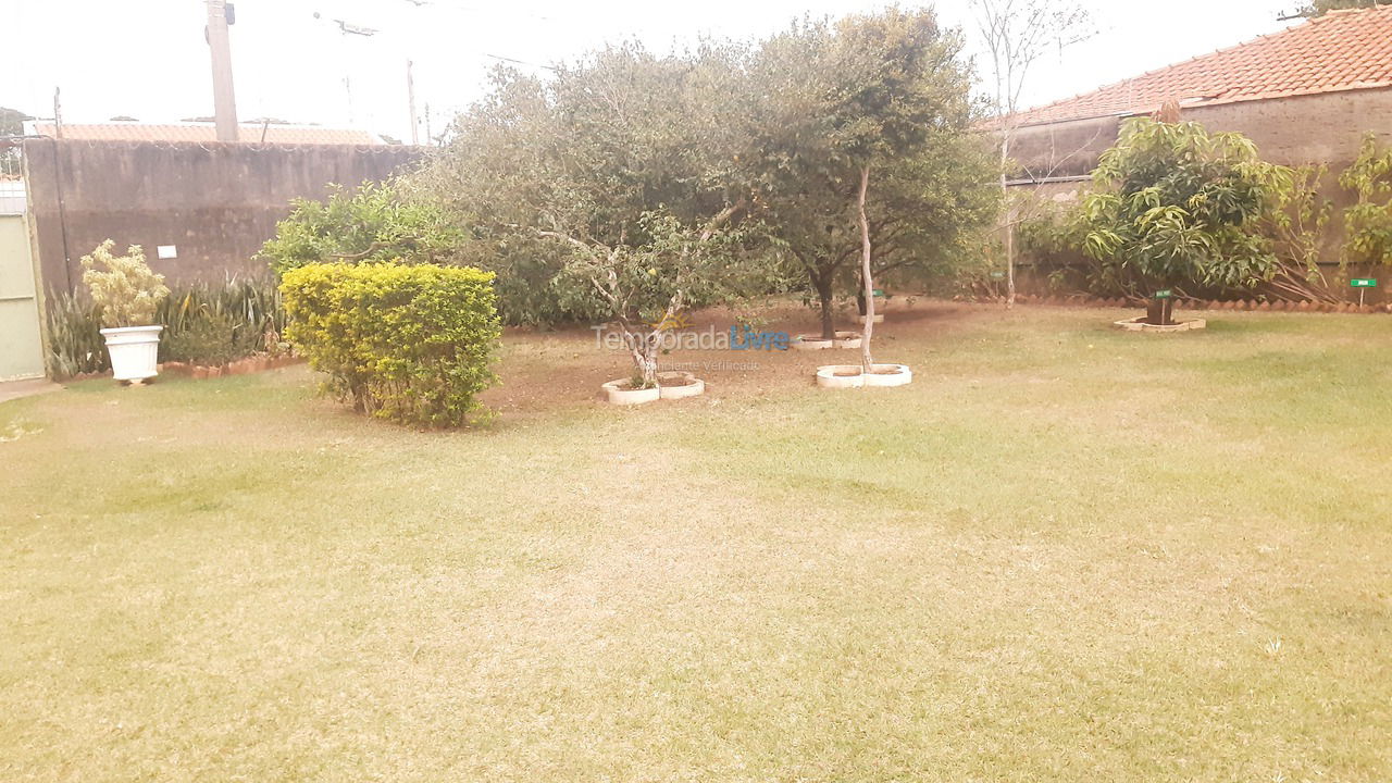Granja para alquiler de vacaciones em Rio Claro (Alto do Santana)