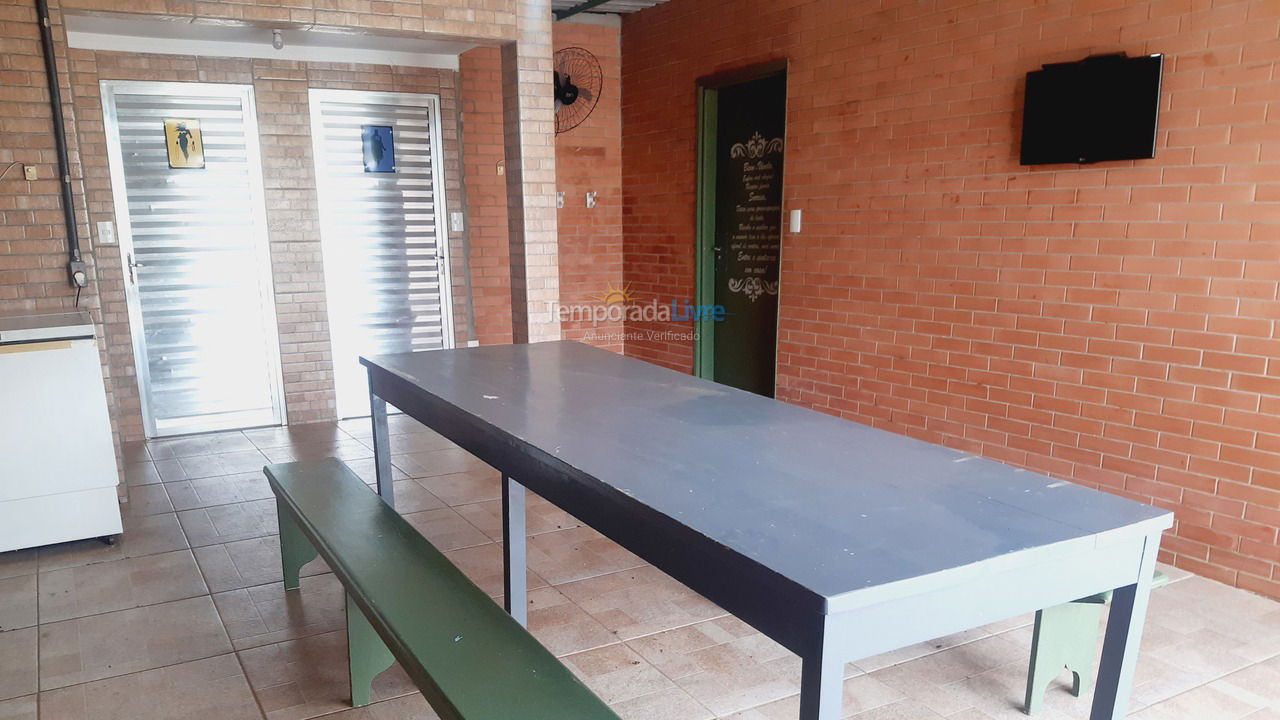 Granja para alquiler de vacaciones em Rio Claro (Alto do Santana)