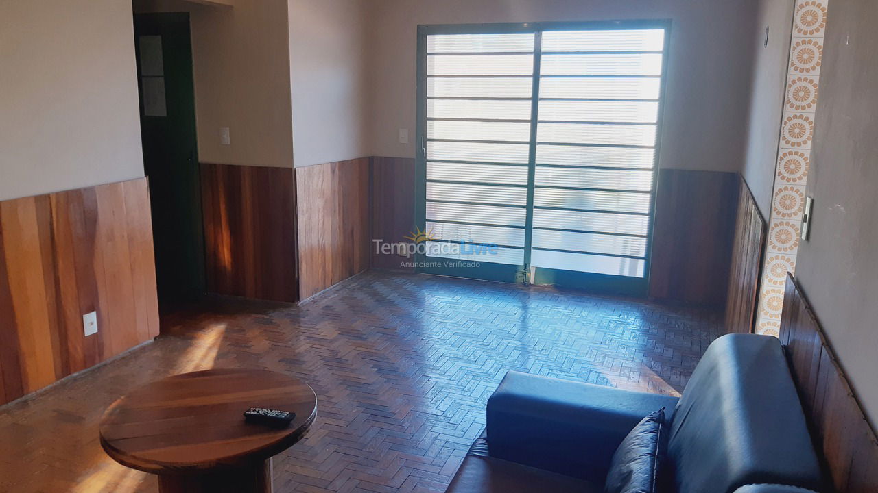 Granja para alquiler de vacaciones em Rio Claro (Alto do Santana)